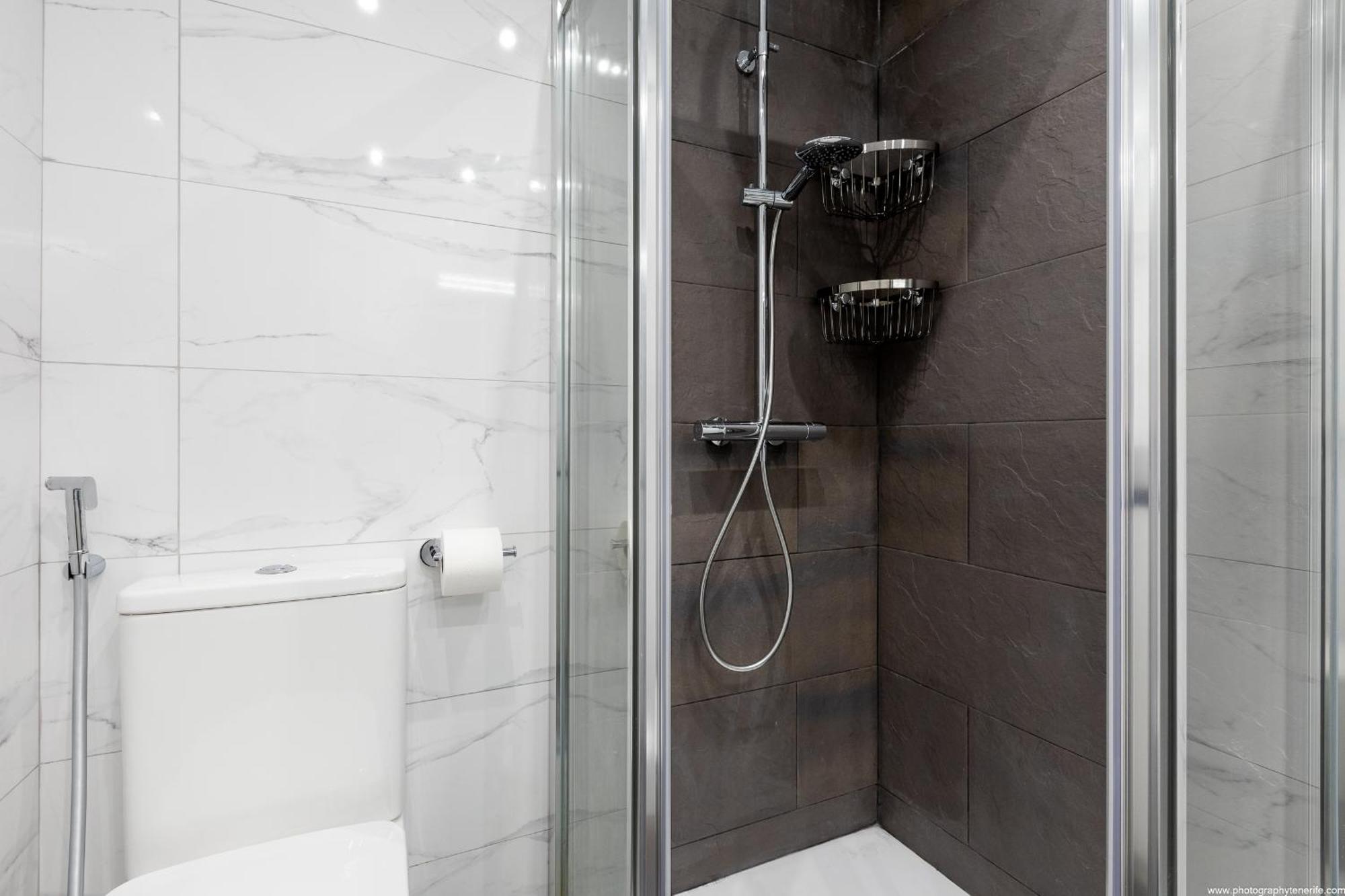 Great Location 1 Bedroom Apartment Адехе Екстериор снимка